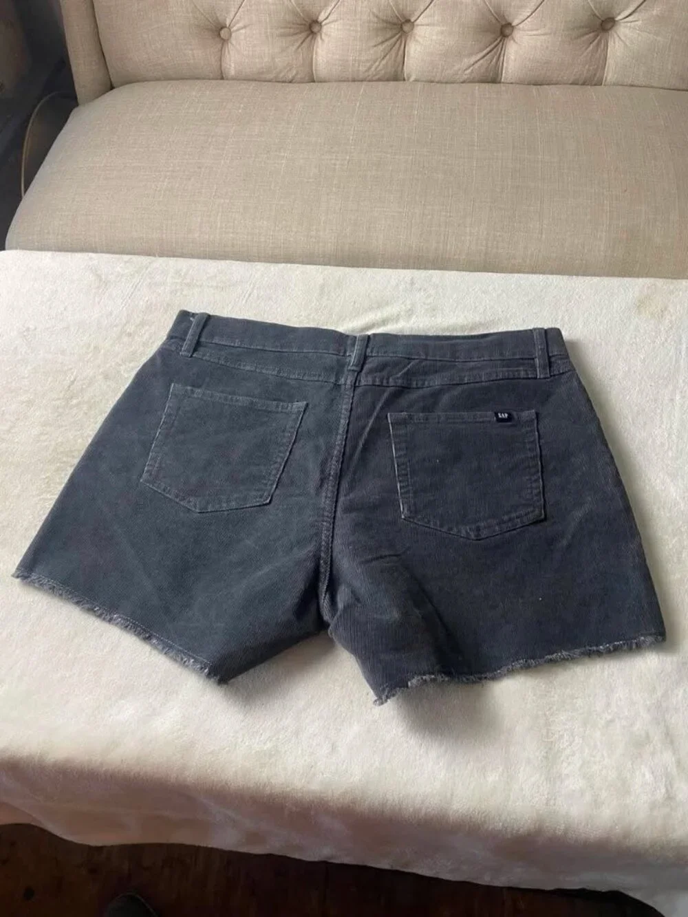 NWT GAP Women's Gray Corduroy Shorts size 8